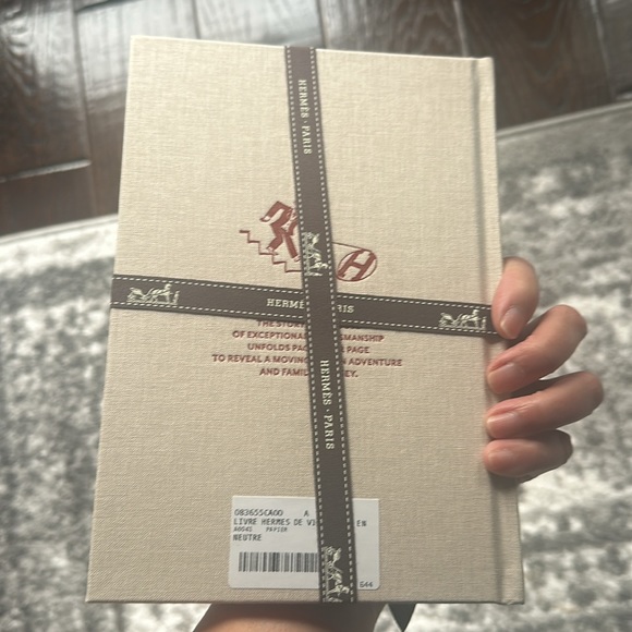 Hermes Straight from the horse’s mouth book giftable - Picture 2 of 4